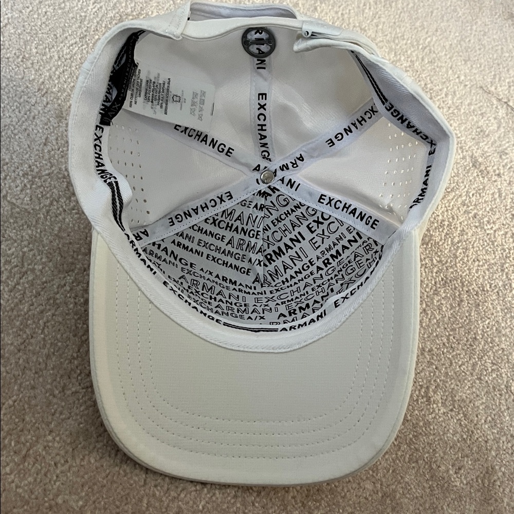 Armani Exchange hat - Picture 6 of 7